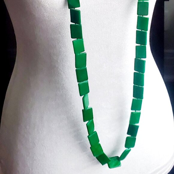 Vintage Long Green Onyx  Chiclet Beads Necklace Rectangular Cut Smooth No Clasp - Picture 3 of 5